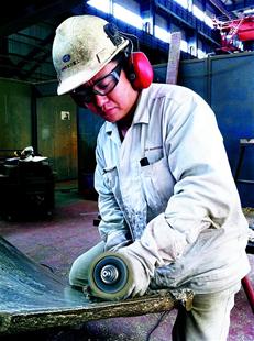 湖北高危企業工人安全意識差　嚴重影響健康3