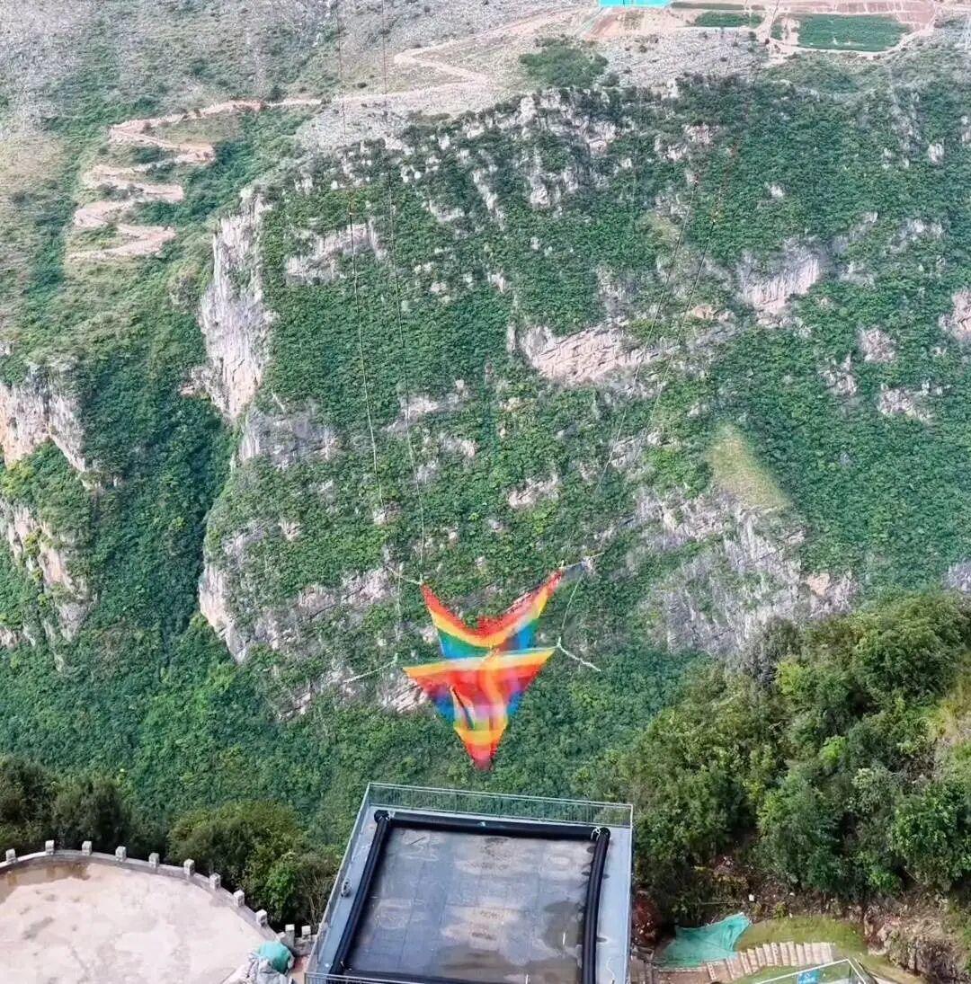 國內首個無繩蹦極項目營業前被叫停